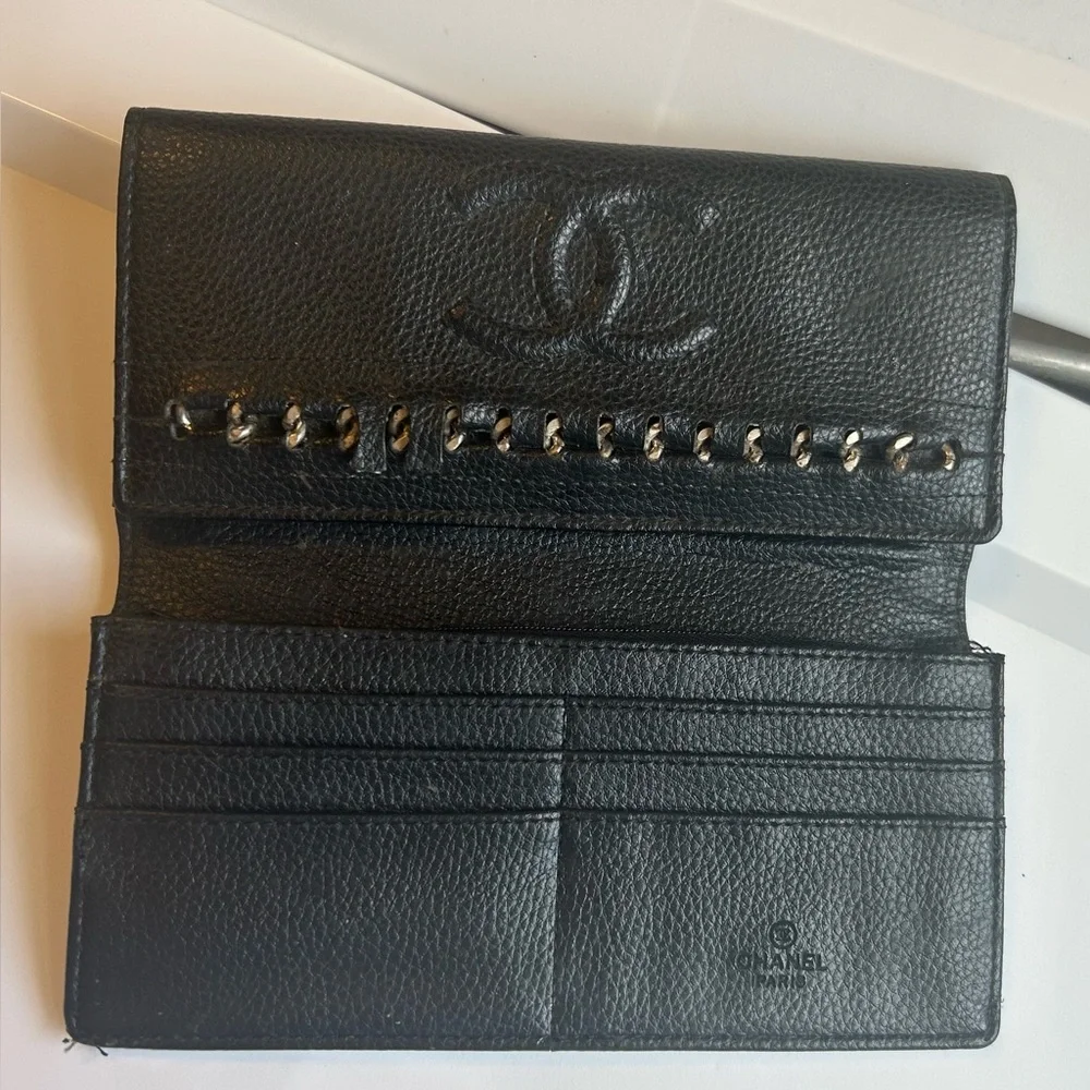 Vintage Chanel CC Logo Black Caviar Leather Wallet Designer Authentic Trifold - Picture 14 of 14